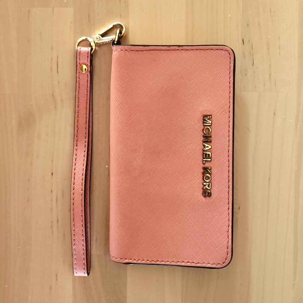 Michael Kors Wristlet